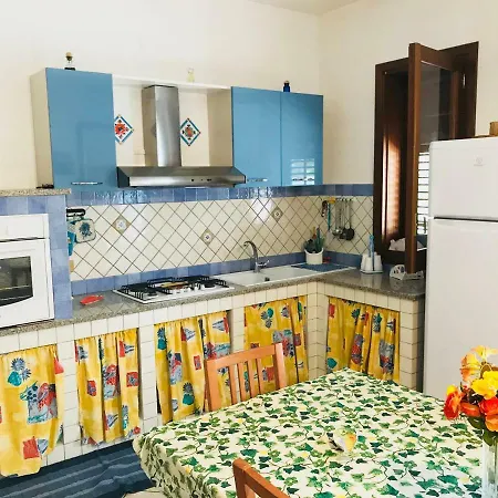 Casa Relax San Vito 아파트 *
